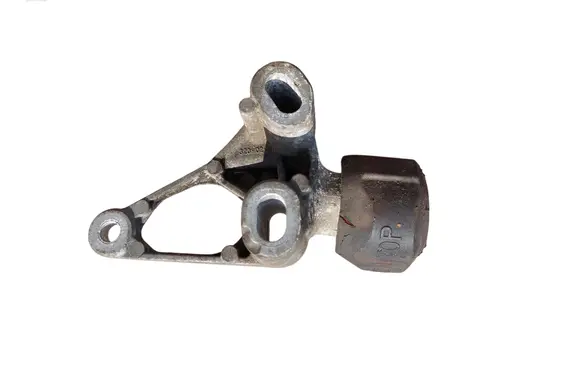Audi A6 C7 Engine mount bracket 8K0199343C