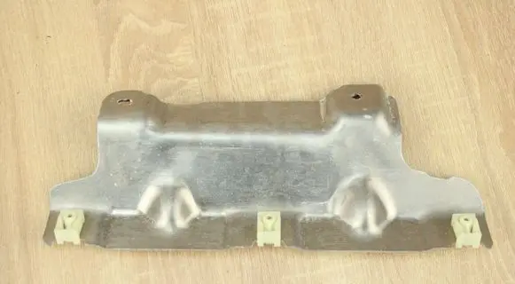 BMW 4 G22 G23 G24 G26 Heat shield in engine bay 7340979N45