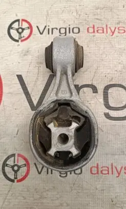 Engine mount bracket