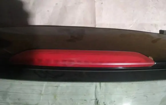 Volkswagen Polo IV 9N3 Third/center stoplight