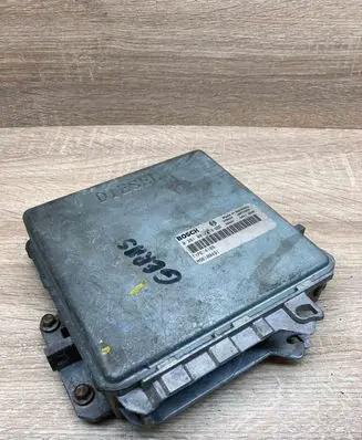 Rover 100 Engine control unit/module ECU 0281001418 MSB100491