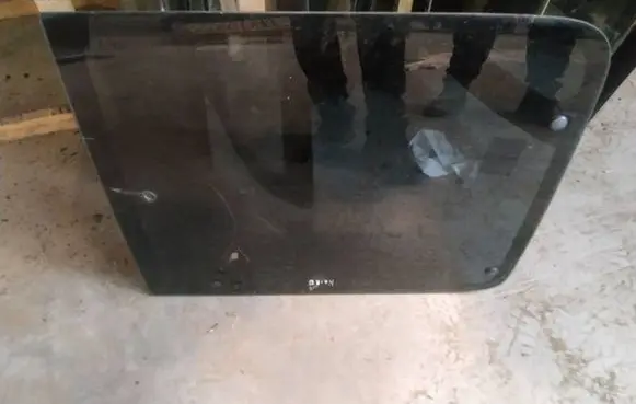 Citroen Berlingo Rear side window