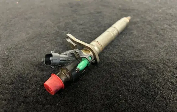 Land Rover Range Rover L405 Fuel injector AH4Q9K546BB 0445116069