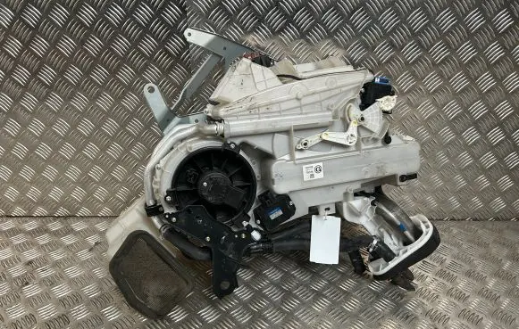 Toyota Land Cruiser (J150) Interior heater climate box assembly 8703060100