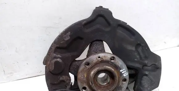 Peugeot 508 Front wheel hub spindle knuckle