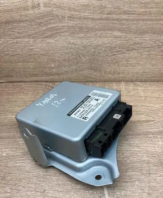 Toyota Yaris Power steering control unit/module 896500D253 1129007300