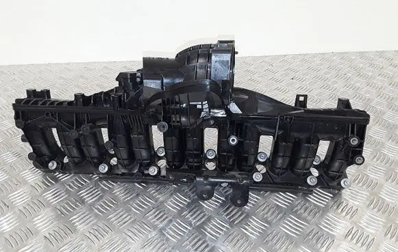 Land Rover Discovery 5 Intake manifold k6d39424ad