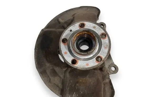 Volvo XC70 Front wheel hub spindle knuckle 9461944