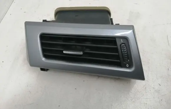 BMW 5 E60 E61 Cabin air duct channel 64226910731 14121810 5112001