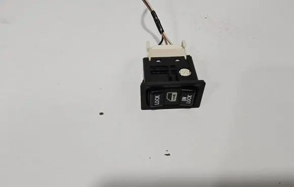 Toyota MR2 (W30) III Central locking switch button 192543