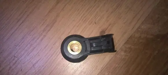 Opel Astra H Detonation knock sensor 24435095
