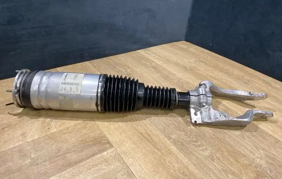 Land Rover Range Rover L405 Front air suspension shock absorber 22277022 99000407184 2604131259