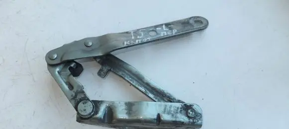 Volkswagen Multivan T5 Engine bonnet/hood hinges 7H0823302 7H0823302D