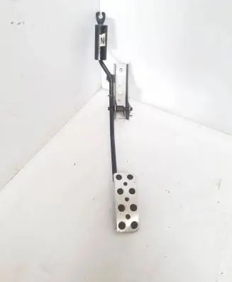 Mitsubishi Lancer Evolution Accelerator throttle pedal