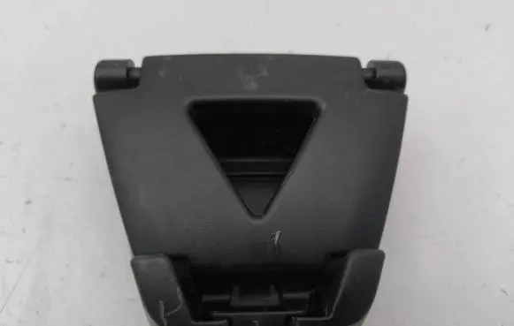 Peugeot 508 Hazard Warning Triangle Mounting Bracket 9670544177