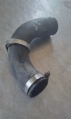 Nissan Qashqai Engine coolant pipe/hose
