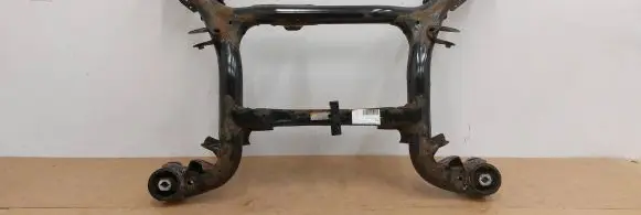 Porsche Cayenne (9Y0 9Y3) Rear subframe 4M0500025