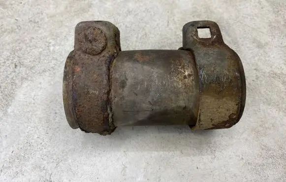 Audi A4 S4 B6 8E 8H Muffler pipe connector clamp 