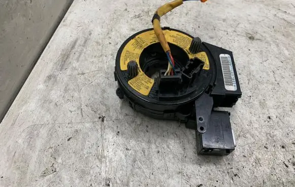 Mazda 3 I Steering angle sensor 05FEB01109830J0264
