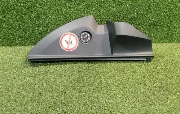 Renault Trafic III (X82) Dashboard side end trim 689202851R 689203790R 93868016