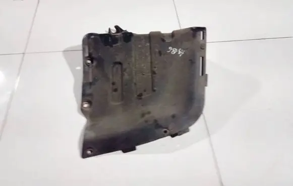 Engine splash shield/under tray