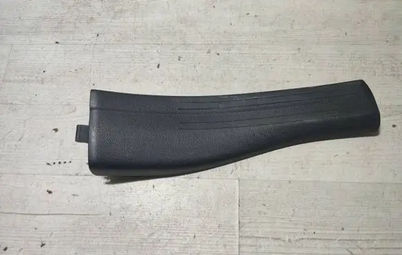 Mercedes-Benz GLA W156 Rear sill trim cover A1766800274