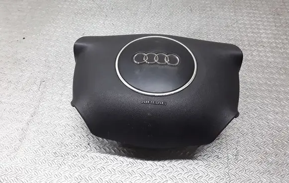 Audi A2 Steering wheel airbag 8E0880201AA