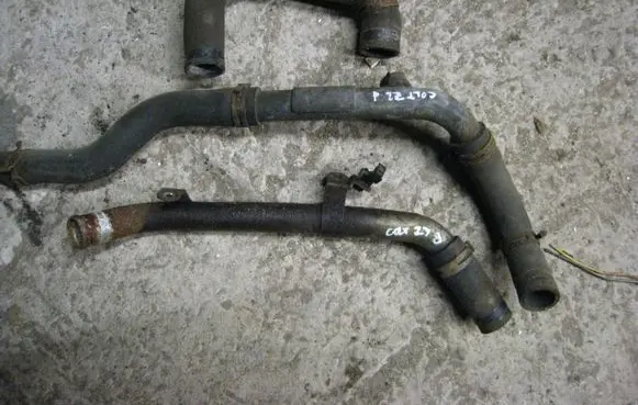 Mitsubishi Colt Engine coolant pipe/hose 1370A034 1370A037