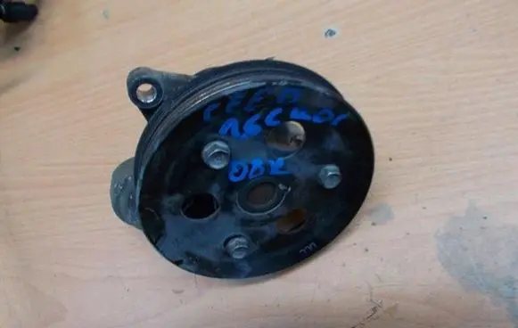 KIA Ceed Water pump