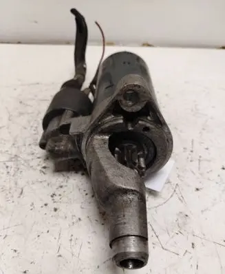 Audi A6 S6 C5 4B Starter motor 100582953