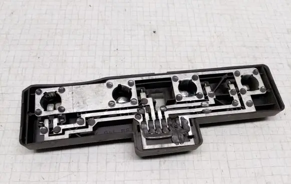 Tail light part