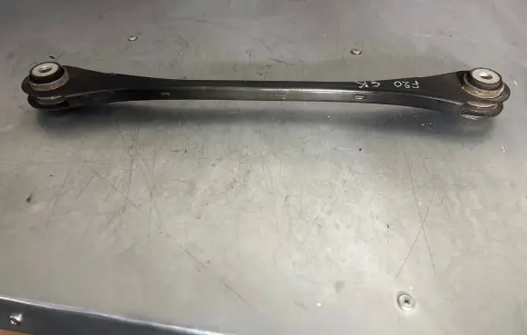 BMW 1 F20 F21 Rear control arm 6792535