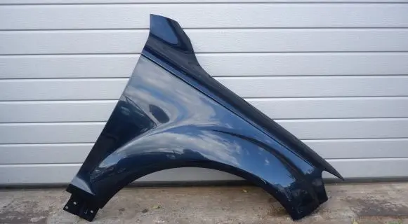 Audi Q7 4L Fender 4L0821106