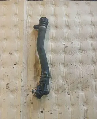 Thermostat/thermostat housing