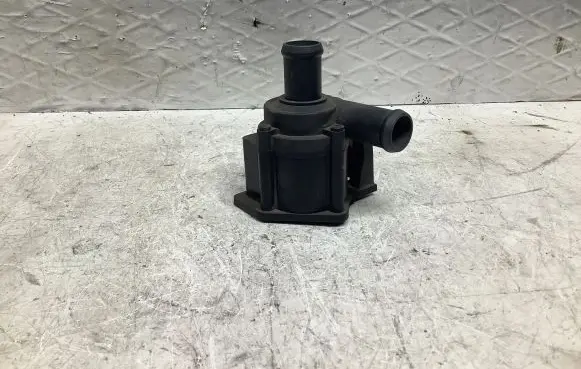 Audi A4 S4 B8 8K Electric auxiliary coolant/water pump 8K0965561A