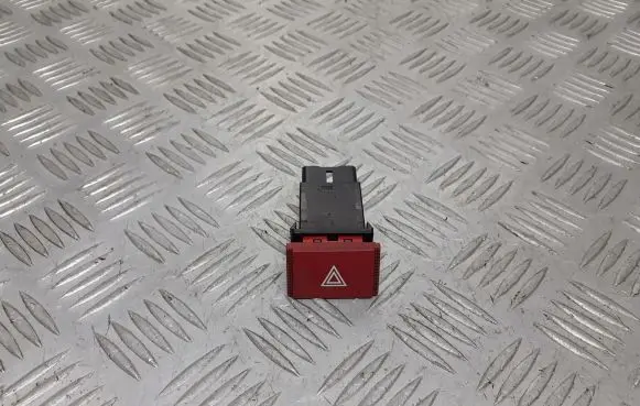 Hyundai Getz Hazard light switch