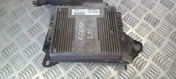 Renault Laguna I Engine control unit/module h0m7700863477 hom7700863477