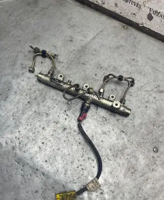 Citroen Xsara Picasso Fuel main line pipe 0445214019
