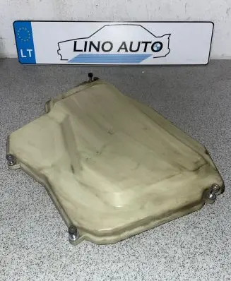BMW 5 E39 Fuse box cover 12901740707