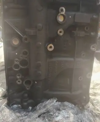 Porsche Macan (95B) Engine block 06k103023n