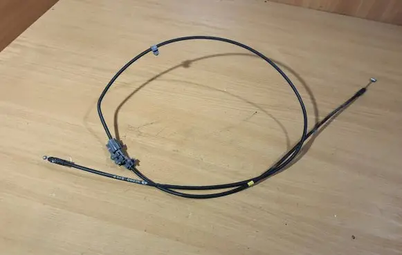 Engine bonnet/hood lock release cable