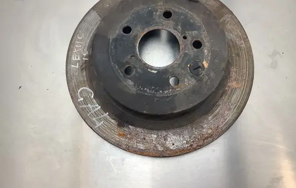 Lexus IS 220D-250-350 Rear brake disc 
