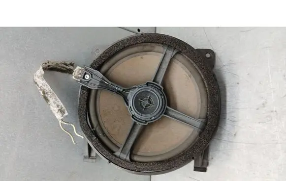 Volvo S80 Subwoofer speaker 8633574