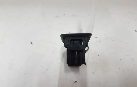 Volvo V40 Electric window control switch 31334569
