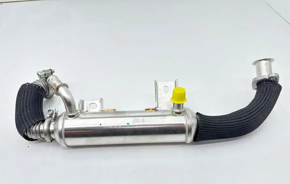 Opel Signum EGR valve cooler 55210701