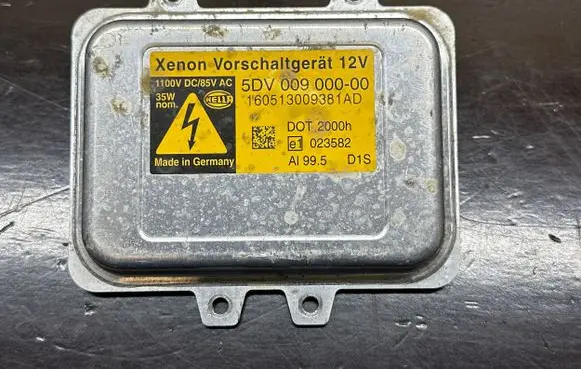 BMW 5 E60 E61 Headlight ballast module Xenon E1023582 160513009381AD