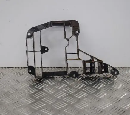 Audi A6 S6 C6 4F Other engine bay part 06E103138B