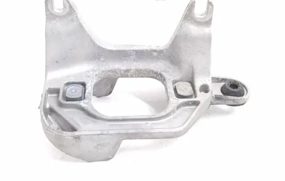 Renault Espace V (RFC) Gearbox mounting bracket