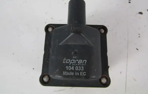 Volkswagen Polo III 6N 6N2 6NF High voltage ignition coil 