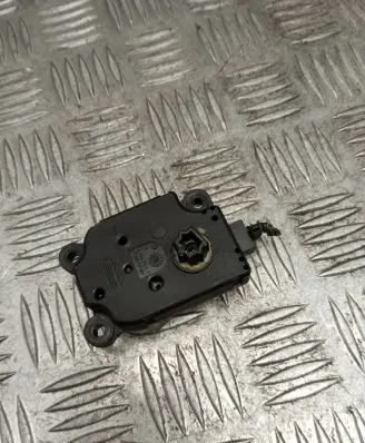 Ford Focus C-MAX Air flap motor/actuator 3M5H19E616AB